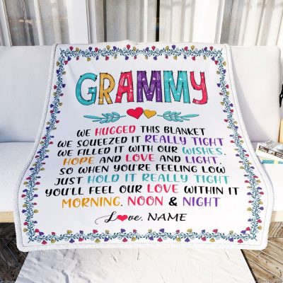 Grammy Blanket From Grandkids We Hugged This Blanket, Personalized Blanket For Mom, Mother's Day Gifts Blanket