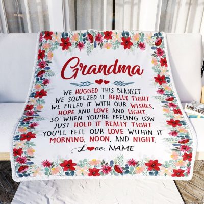 Grandma Blanket From Grandkids Grandson Granddaughter We Hugged This Blanket, Personalized Blanket For Mom, Mother's Day Gifts Blanket