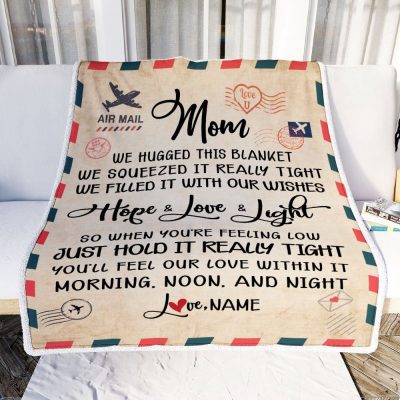 Mom Blanket From Daughter Son We Hugged This Blanket Mail Letter, Personalized Blanket For Mom, Mother's Day Gifts Blanket