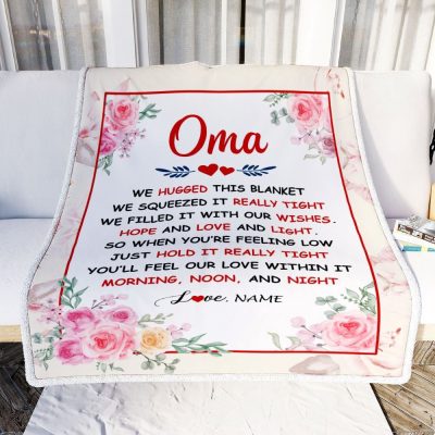 Oma Blanket From Grandkids Granddaughter Grandson We Hugged This Blanket Floral, Personalized Blanket For Mom, Mother's Day Gifts Blanket