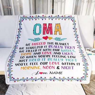 Oma Blanket From Grandkids We Hugged This Blanket, Personalized Blanket For Mom, Mother's Day Gifts Blanket