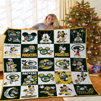 Disney Mickey Mouse Green Bay Packers Quilt Blanket NFL Green Bay Packers Mickey Mouse Quilt Bedding Set - Blanket Home Decor Gift
