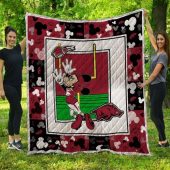 Mickey Mouse Ncaa Arkansas Razorbacks Great Quilt Blanket Ncaa Arkansas Razorbacks Mickey Mouse Quilt Bedding Set Blanket Home Decor Gift 1.jpeg - demo10