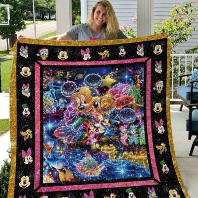 Mickey Mouse Quilt Blanket, Mickey And Friends 3D Quilt Blanket - Blanket Home Decor Gift