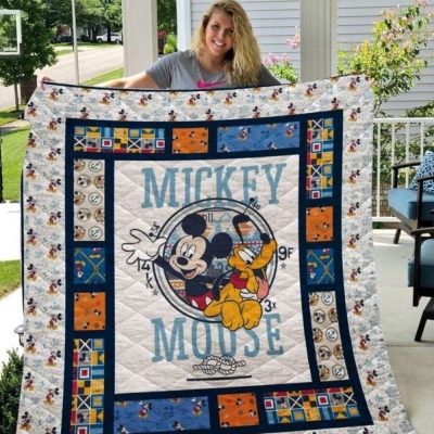Mickey Mouse Quilt Blanket, Mickey And Pluto 3D Quilt Blanket - Blanket Home Decor Gift