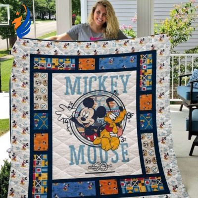 Mickey Mouse Quilt Blanket, Mickey And Pluto 3D Quilt Blanket - Blanket Home Decor Gift
