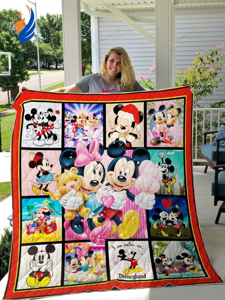 Mickey Mouse Quilt Blanket, Perfect Holiday Gift, Cozy Gift for All Occasions - Blanket Home Decor Gift
