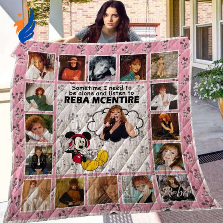 Mickey Mouse Quilt Blanket, Reba Mcentire Mickey 3D Quilt Blanket - Blanket Home Decor Gift