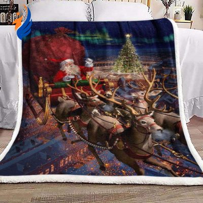 Mickey Mouse Quilt Blanket, Santa Claus Moose In Town Christmas Sherpa Fleece Blanket - Blanket Home Decor Gift