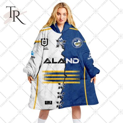 Personalized NRL Parramatta Eels Mix V2 Jersey Oodie, Flanket, Blanket Hoodie, Snuggie Personalized NRL Parramatta Eels Mix V2 Jersey Oodie, Flanket, Blanket Hoodie, Snuggie