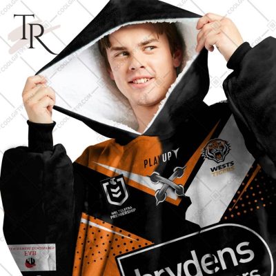 Personalized NRL Wests Tigers Mix V2 Jersey Oodie, Flanket, Blanket Hoodie, Snuggie Personalized NRL Wests Tigers Mix V2 Jersey Oodie, Flanket, Blanket Hoodie, Snuggie