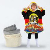 Afl Richmond Tigers Aboriginal Flag Indigenous Est 1885 Fleece Oodie Kid Front.jpg - demo10