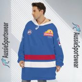 Afl Western Bulldogs Custom Name Number Home Guernsey 2023 Fleece Oodie.jpg - demo10