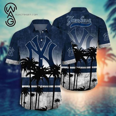 New York Yankees Baseball Team Combo Hawaiian Shirt And Shorts - Hot Sale 2025