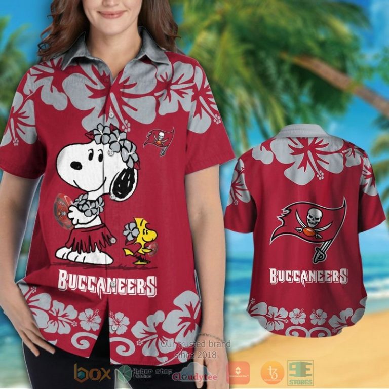 Tampa Bay Buccaneers Snoopy Woodstock Hawaiian Shirt And Shorts - Hot Sale 2025