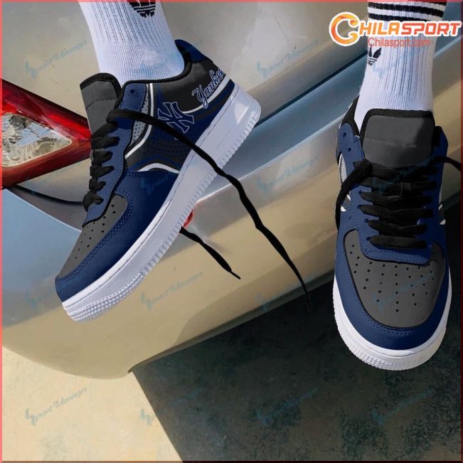 New York Yankees Custom Painted Sneakers Unique Fan Shoes - soulcals