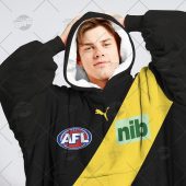 Mon Flkf Yn Afl22 02 Mockup 3.jpg - demo10