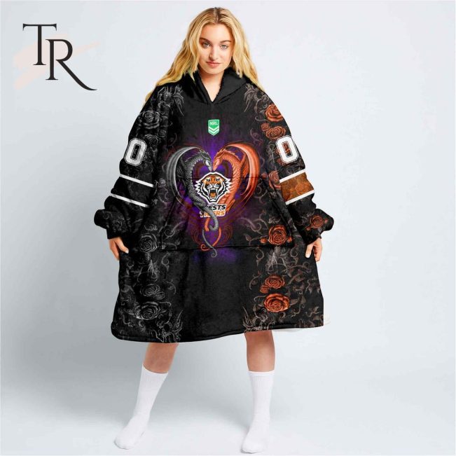 Custom Name And Number NRL Wests Tigers Rose Dragon Fleece Blanket Hoodie | Soulcals