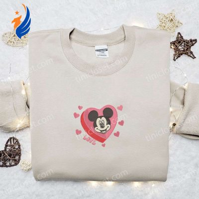 Disney Characters Embroidered Shirt & Hoodie Mickey Hearts Love Design Perfect Family Gift | soulcals.com