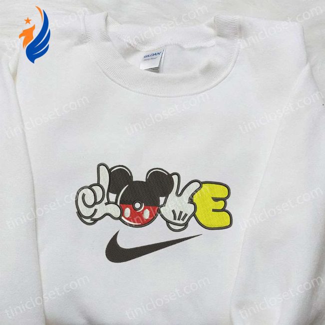 Mickey Mouse Love x Nike Embroidered Hoodie & Shirt Best Valentine?s Day Gift Ideas | soulcals.com