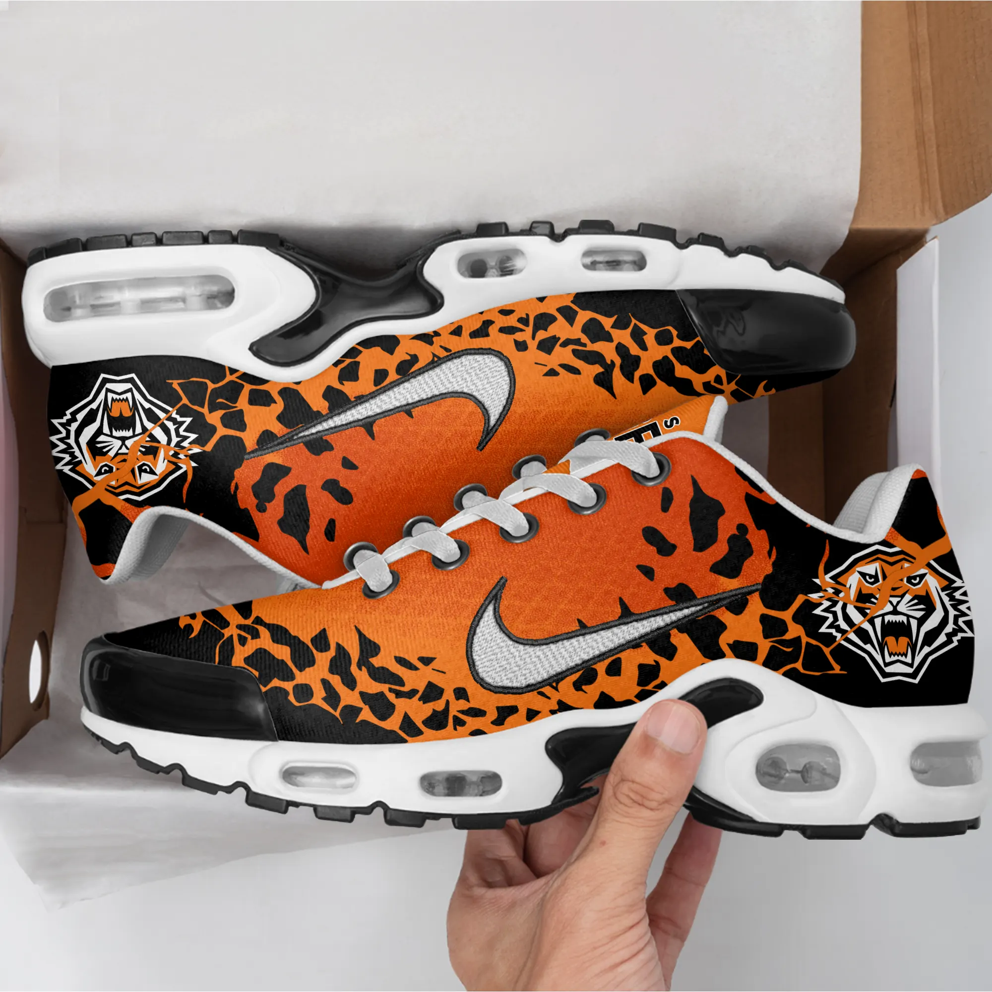 Wests Tigers Sports Air Max Plus Sneakers For Men And Women Wests Tigers Sports Air Max Plus Sneakers For Men And Women