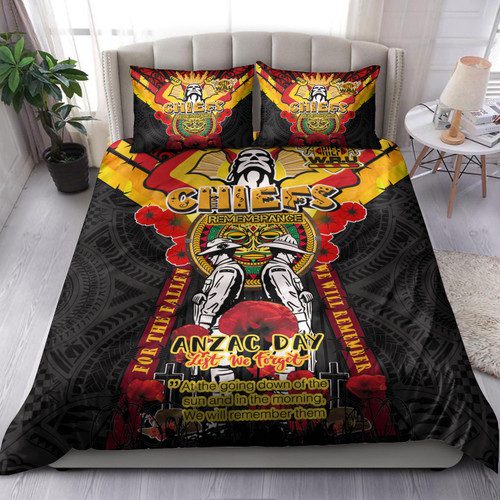 Waikato Chiefs Anzac Day Custom Bedding Set - Remembrance Chiefs With Maori Patterns And Poppy Flowers Waikato Chiefs Anzac Day Custom Bedding Set - Remembrance Chiefs With Maori Patterns And Poppy Flowers