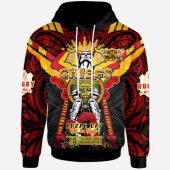 Waikato Chiefs Anzac Day Custom Hoodie - Remembrance Chiefs With Maori Patterns And Poppy Flowers