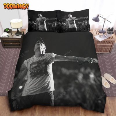 Eminem Performing On Stage Bedding Set