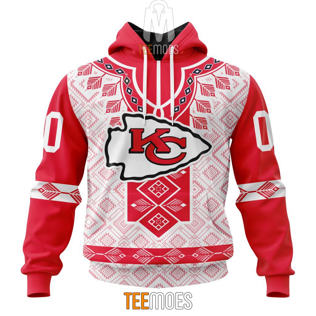 NFL Kansas City Chiefs Custom Name Number Native Pattern Pullover Hoodie NFL Kansas City Chiefs Custom Name Number Native Pattern Pullover Hoodie