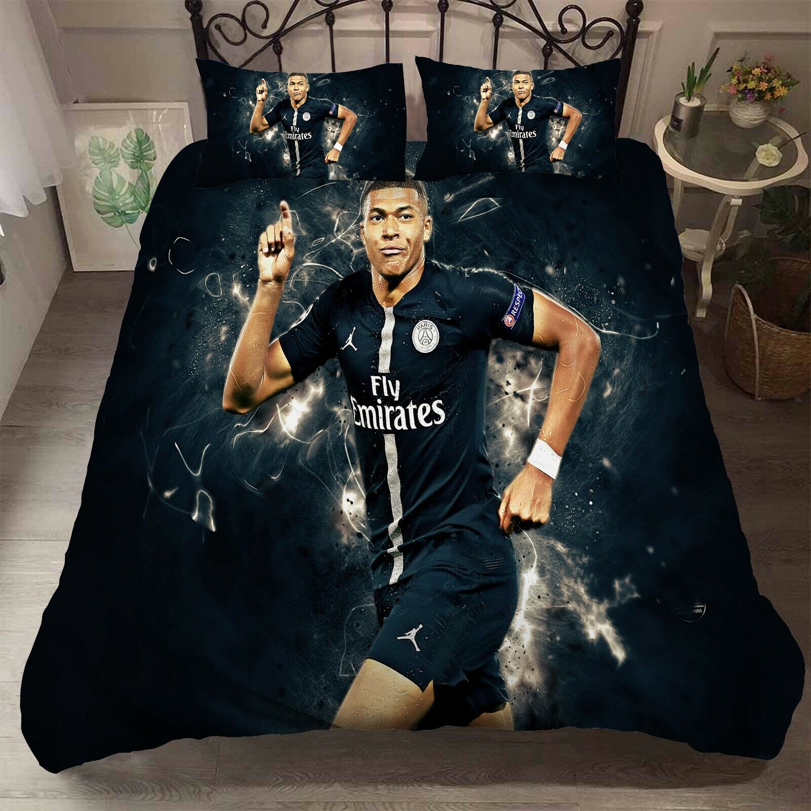 Paris Saint-Germain FC Kylian Mbapp? Bedding Set V2 Paris Saint-Germain FC Kylian Mbapp? Bedding Set V2