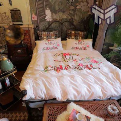 Chanel Bedding Sets, Chanel Flowers Bedding 3D Printed Bedding Sets Quilt Sets Duvet Cover Luxury
