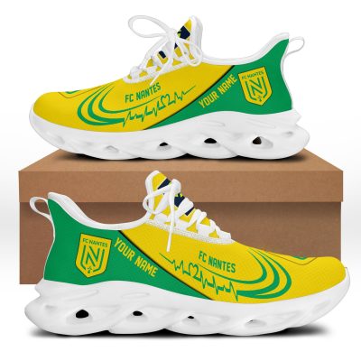 Chaussures Max Soul sp?ciales FC Nantes avec nom personnalis?