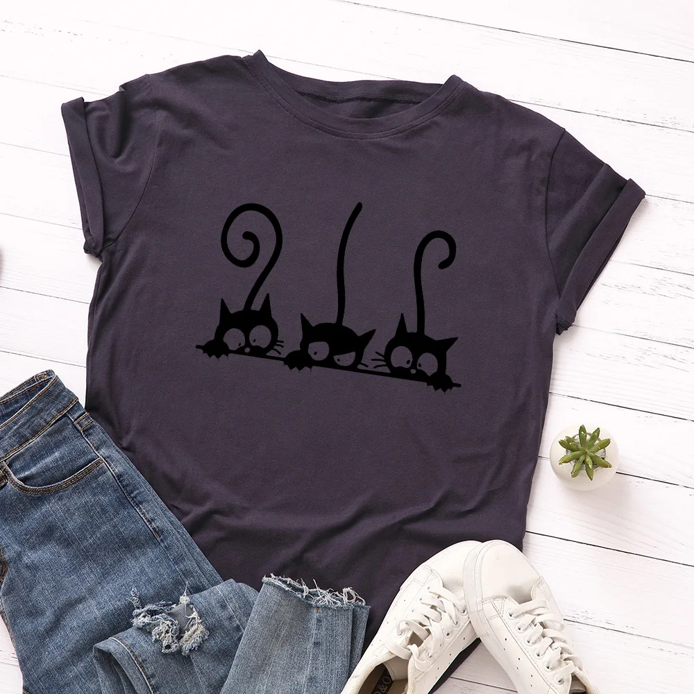 Balck Cat graphic T-Shirt For Women Balck Cat graphic T-Shirt For Women