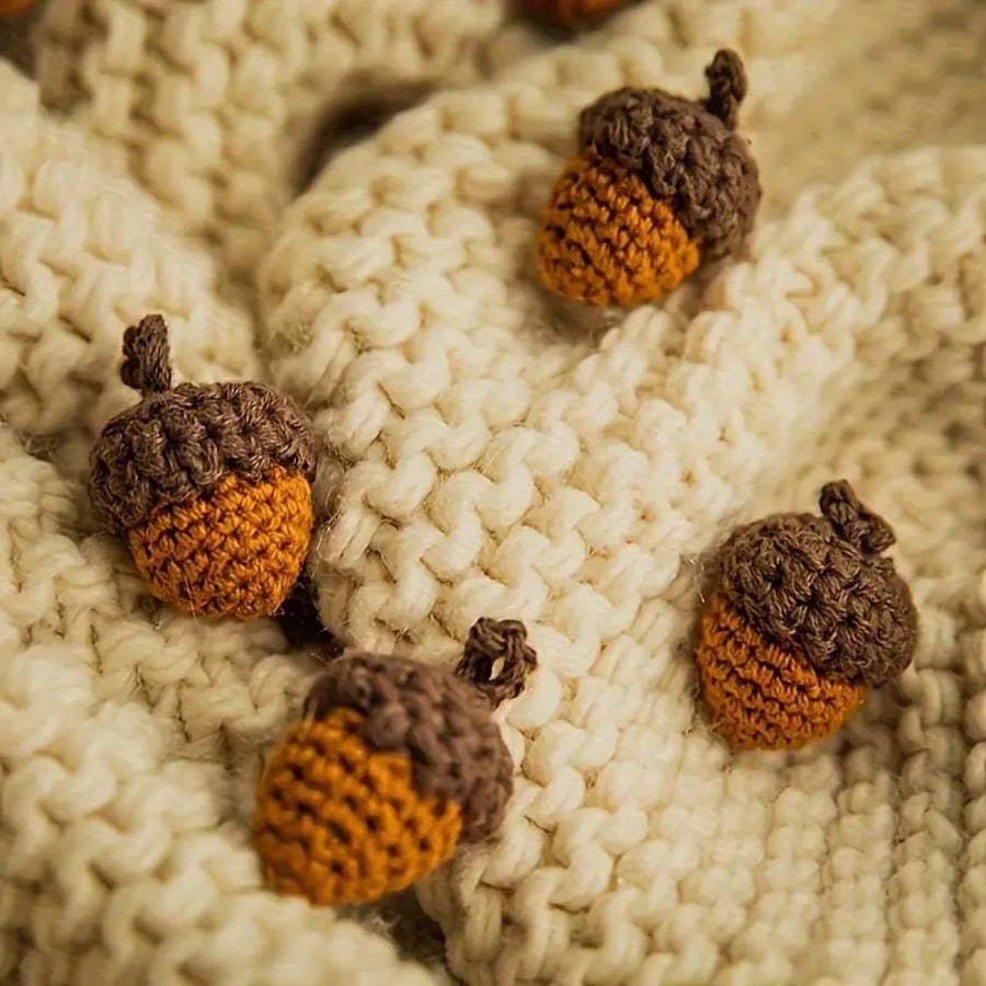 Handmade Crochet Acorn Decor, Mini Knit Acorns, Cute Christmas & Halloween Ornaments Set 5PCS Handmade Crochet Acorn Decor, Mini Knit Acorns, Cute Christmas & Halloween Ornaments Set 5PCS
